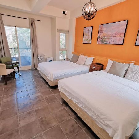 Yilan Beitou No.117 Bed and Breakfast Luodong Exteriör bild