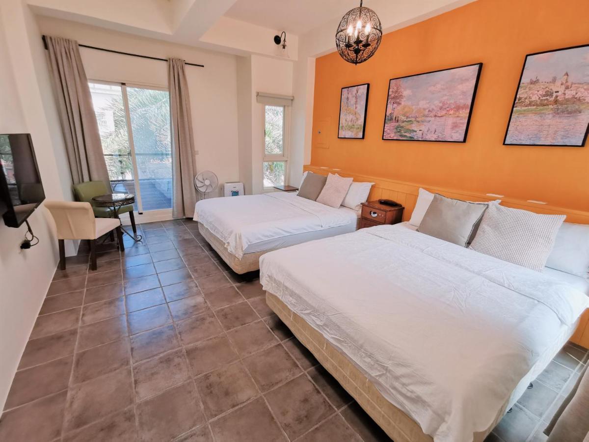 Yilan Beitou No.117 Bed and Breakfast Luodong Exteriör bild
