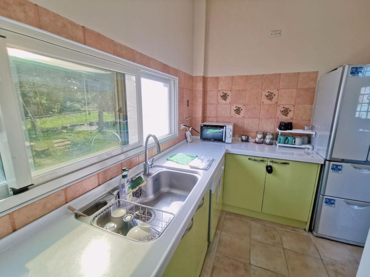 Yilan Beitou No.117 Bed and Breakfast Luodong Exteriör bild