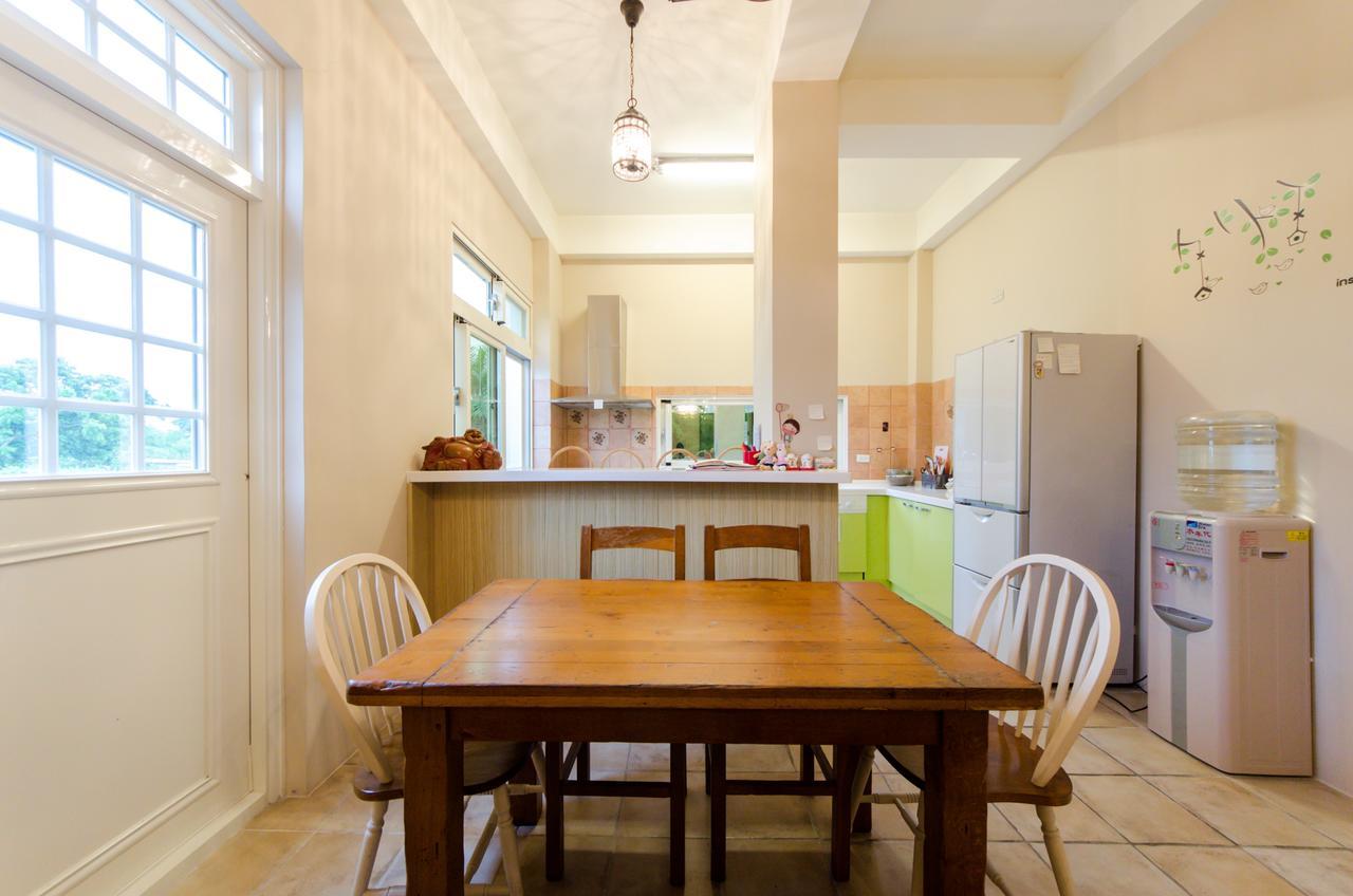 Yilan Beitou No.117 Bed and Breakfast Luodong Exteriör bild
